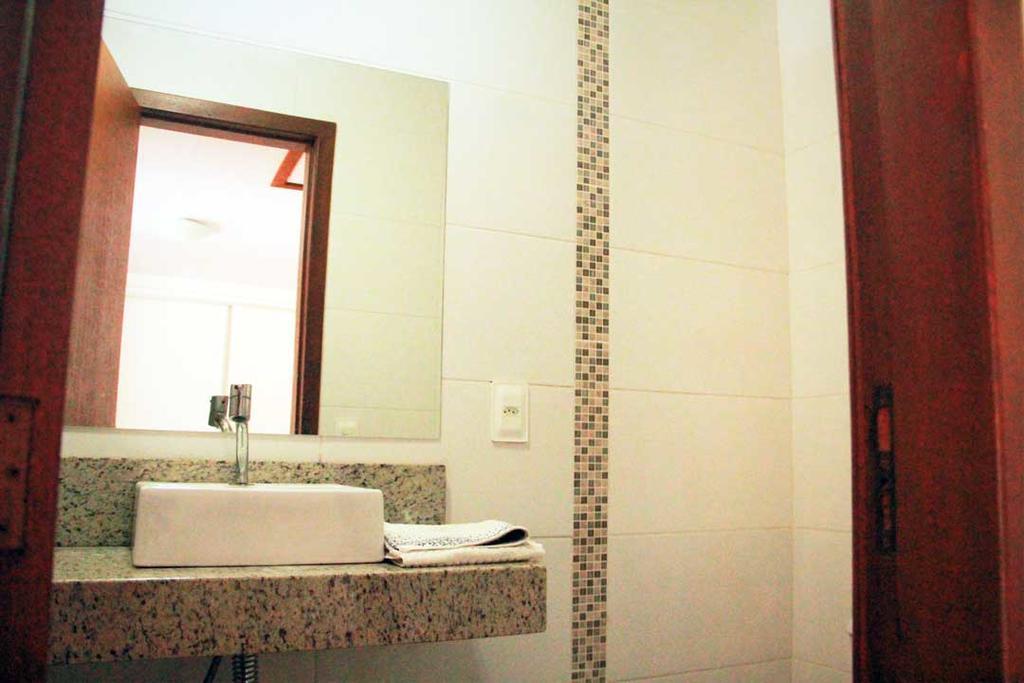 Linda Casa Com Piscina Em Bombinhas, Espaco Inteiro מראה חיצוני תמונה